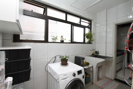 Apartamento à venda com 168m², 4 quartos e 2 vagasÁrea de Serviço