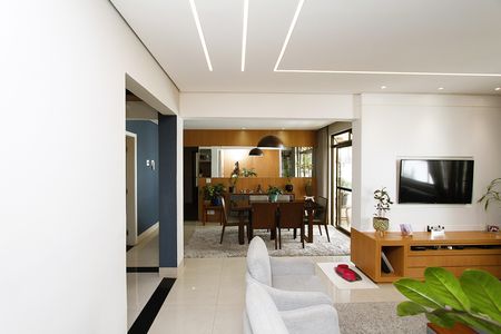 Apartamento à venda com 168m², 4 quartos e 2 vagasSala de Jantar