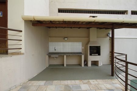 Apartamento à venda com 168m², 4 quartos e 2 vagasÁrea comum - Churrasqueira