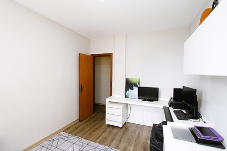 Apartamento à venda com 168m², 4 quartos e 2 vagasQuarto 1