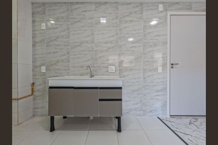 Apartamento para alugar com 33m², 2 quartos e sem vaga