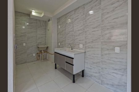 Apartamento para alugar com 33m², 2 quartos e sem vaga