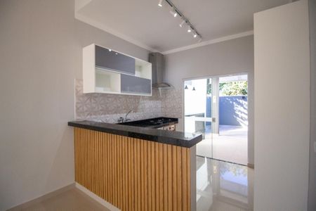 Casa de condomínio para alugar com 115m², 3 quartos e 3 vagas Casa de condomínio para alugar com 115m², 3 quartos e 3 vagasCozinha