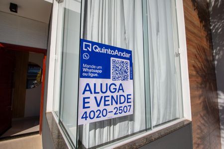 Casa de condomínio para alugar com 115m², 3 quartos e 3 vagas Casa de condomínio para alugar com 115m², 3 quartos e 3 vagasFachada