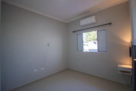 Casa de condomínio para alugar com 115m², 3 quartos e 3 vagas Casa de condomínio para alugar com 115m², 3 quartos e 3 vagasSuite