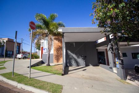 Casa de condomínio para alugar com 115m², 3 quartos e 3 vagas Casa de condomínio para alugar com 115m², 3 quartos e 3 vagasFachada