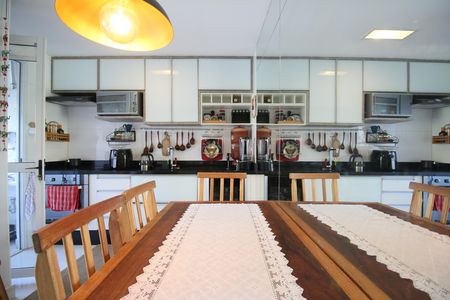 Apartamento à venda com 48m², 2 quartos e 1 vagaSala de Jantar