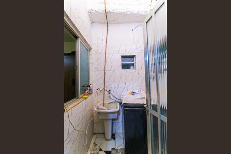 Casa para alugar com 70m², 2 quartos e 1 vaga Casa para alugar com 70m², 2 quartos e 1 vagaÁrea de Serviço