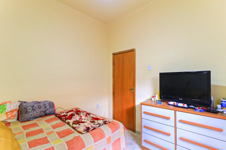 Casa para alugar com 70m², 2 quartos e 1 vaga Casa para alugar com 70m², 2 quartos e 1 vagaQuarto