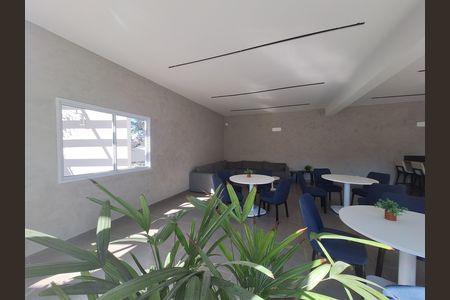 Apartamento para alugar com 74m², 2 quartos e 1 vaga