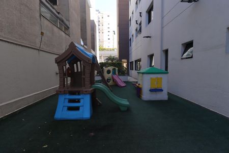 Apartamento à venda com 48m², 2 quartos e 1 vagaÁrea Comum - Playground