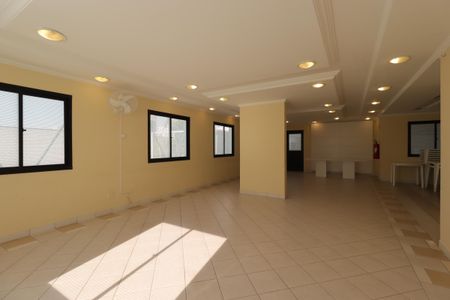 Apartamento à venda com 48m², 2 quartos e 1 vagaÁrea Comum - Salão de Festa