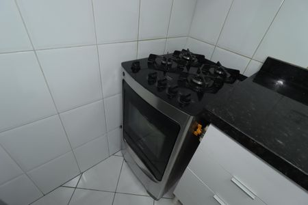 Apartamento à venda com 48m², 2 quartos e 1 vagaCozinha - Fogão