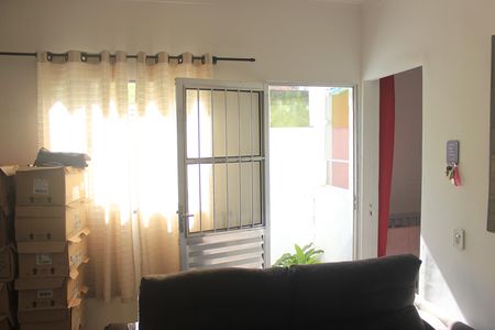 Casa para alugar com 56m², 2 quartos e 1 vagaSala