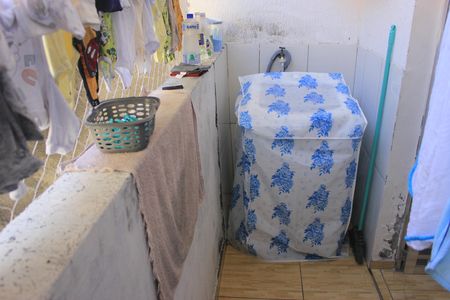 Casa para alugar com 56m², 2 quartos e 1 vagaÁrea de serviço