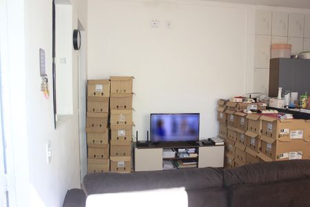 Sala de casa para alugar com 2 quartos, 56m² em Jardim Adriana, Guarulhos