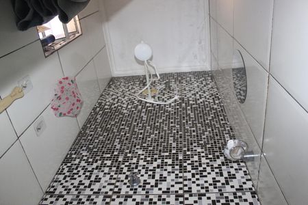 Casa para alugar com 56m², 2 quartos e 1 vagaBanheiro
