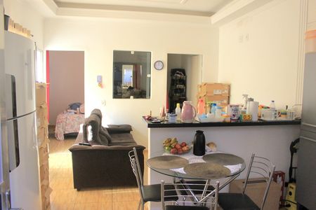 Casa para alugar com 56m², 2 quartos e 1 vagaCozinha