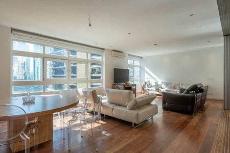 Apartamento à venda com 250m², 3 quartos e 1 vaga