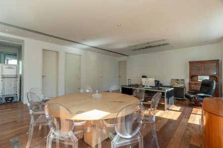 Apartamento à venda com 250m², 3 quartos e 1 vaga