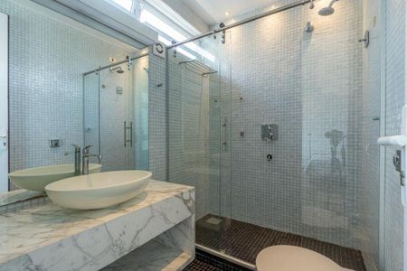 Apartamento à venda com 250m², 3 quartos e 1 vaga