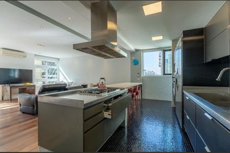 Apartamento à venda com 250m², 3 quartos e 1 vaga