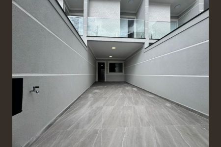 Casa à venda com 104m², 3 quartos e 2 vagasFoto 02