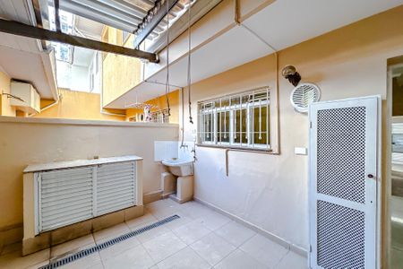 Casa para alugar com 110m², 3 quartos e 1 vagaÁrea de Serviço