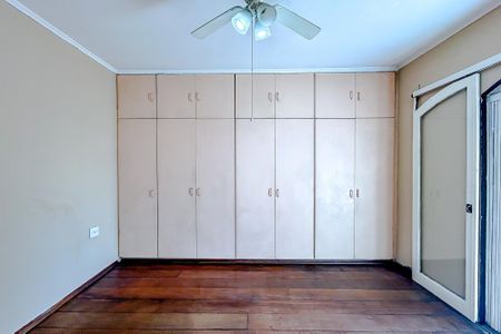 Casa para alugar com 110m², 3 quartos e 1 vagaQuarto 1 - Armários
