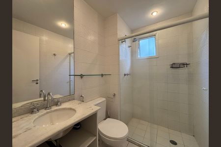 Apartamento para alugar com 56m², 1 quarto e 1 vaga Apartamento para alugar com 56m², 1 quarto e 1 vagaBanheiro da Suíte
