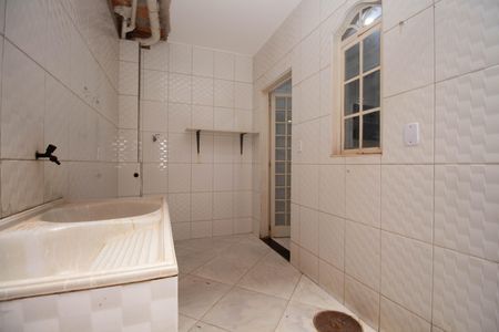 Casa para alugar com 300m², 4 quartos e 3 vagas Casa para alugar com 300m², 4 quartos e 3 vagasÁrea de Serviço