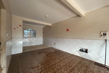 Casa para alugar com 300m², 4 quartos e 3 vagas Casa para alugar com 300m², 4 quartos e 3 vagasGaragem
