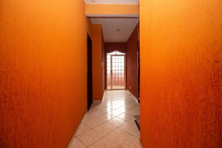 Casa para alugar com 300m², 4 quartos e 3 vagas Casa para alugar com 300m², 4 quartos e 3 vagasCorredor