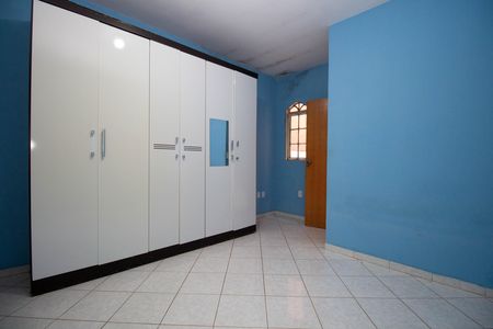 Casa para alugar com 300m², 4 quartos e 3 vagas Casa para alugar com 300m², 4 quartos e 3 vagasSuíte 2