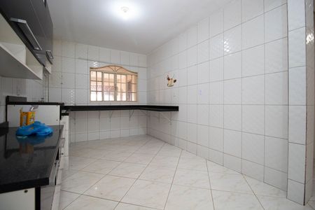 Casa para alugar com 300m², 4 quartos e 3 vagas Casa para alugar com 300m², 4 quartos e 3 vagasCozinha