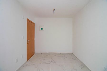 Apartamento para alugar com 42m², 2 quartos e sem vaga Apartamento para alugar com 42m², 2 quartos e sem vagaSala
