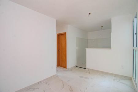 Apartamento para alugar com 42m², 2 quartos e sem vaga Apartamento para alugar com 42m², 2 quartos e sem vagaSala