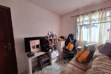 Sala de apartamento à venda com 2 quartos, 42m² em Jardim das Maravilhas, Santo André
