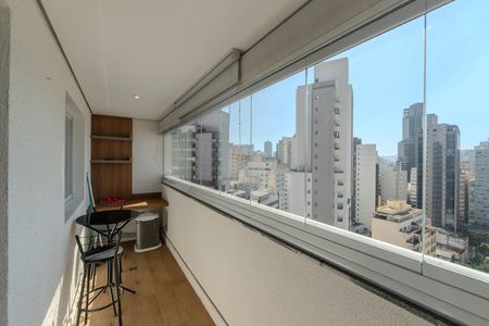 Studio para alugar com 31m², 1 quarto e sem vaga Studio para alugar com 31m², 1 quarto e sem vagaSacada