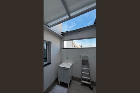 Apartamento para alugar com 61m², 2 quartos e 1 vaga Apartamento para alugar com 61m², 2 quartos e 1 vagaÁrea de Serviço