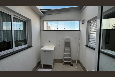 Apartamento para alugar com 61m², 2 quartos e 1 vaga Apartamento para alugar com 61m², 2 quartos e 1 vagaÁrea de Serviço