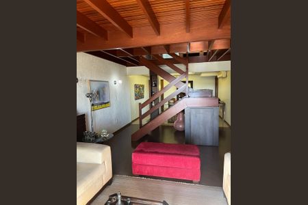 Apartamento à venda com 311m², 3 quartos e 2 vagas Apartamento à venda com 311m², 3 quartos e 2 vagasSala