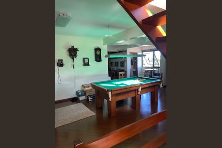 Apartamento à venda com 311m², 3 quartos e 2 vagas Apartamento à venda com 311m², 3 quartos e 2 vagasSala