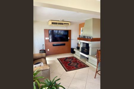 Apartamento à venda com 311m², 3 quartos e 2 vagas Apartamento à venda com 311m², 3 quartos e 2 vagasSala
