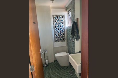 Apartamento à venda com 311m², 3 quartos e 2 vagas Apartamento à venda com 311m², 3 quartos e 2 vagasBanheiro
