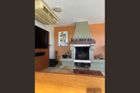 Apartamento à venda com 311m², 3 quartos e 2 vagas Apartamento à venda com 311m², 3 quartos e 2 vagasSala