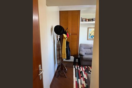 Apartamento à venda com 311m², 3 quartos e 2 vagas Apartamento à venda com 311m², 3 quartos e 2 vagasQuarto