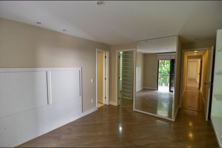 Suíte de apartamento à venda com 2 quartos, 133m² em Tijuca, Rio de Janeiro