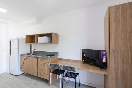 Studio para alugar com 25m², 1 quarto e sem vaga Studio para alugar com 25m², 1 quarto e sem vagaStudio