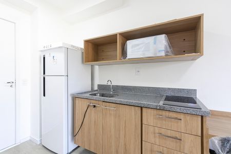 Studio para alugar com 25m², 1 quarto e sem vaga Studio para alugar com 25m², 1 quarto e sem vagaStudio